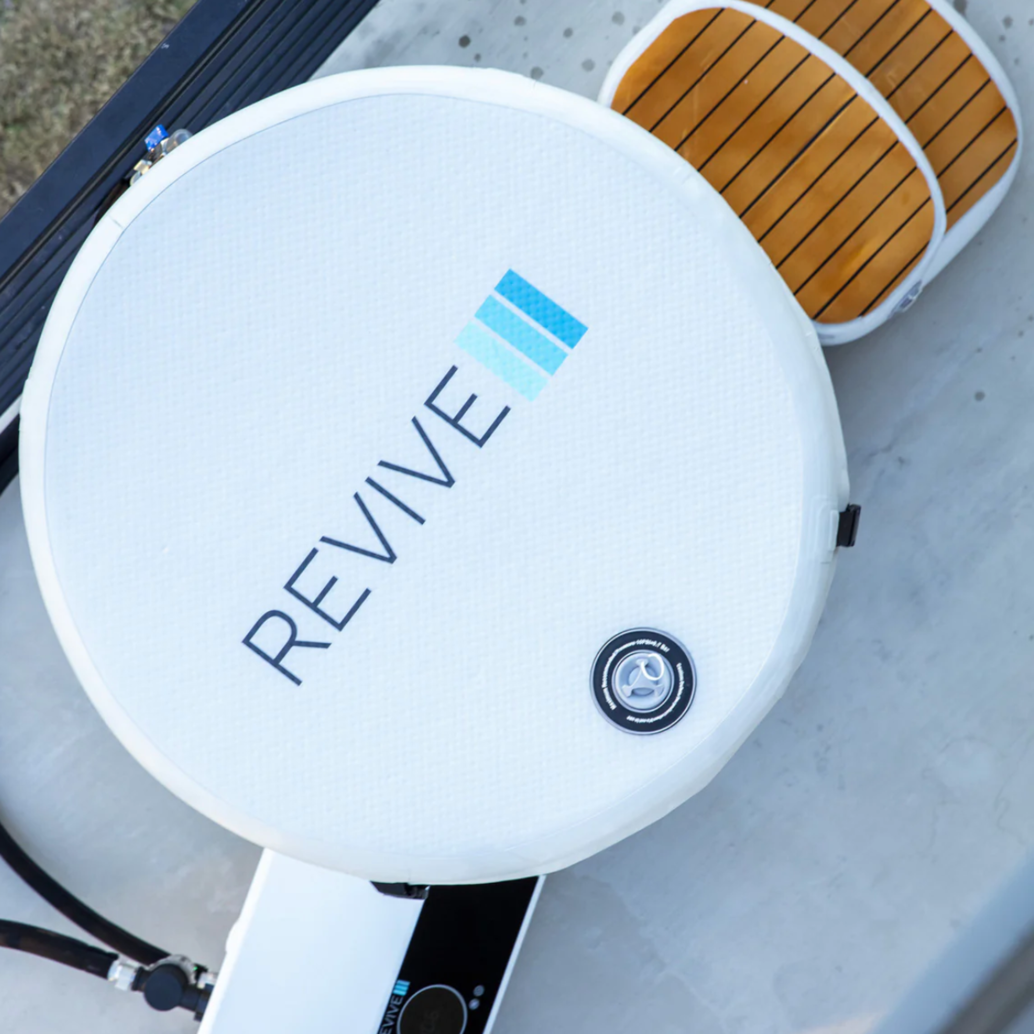 Inflatable Barrel Plunge